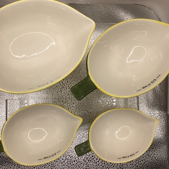 Nesting Measure Cups, Lemons, 4 Total - Picture 4 of 16
